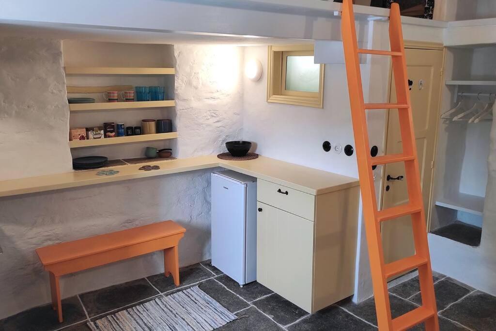 Hidden Gem - Sifnos, Kastro. Apartment Kástron Екстериор снимка