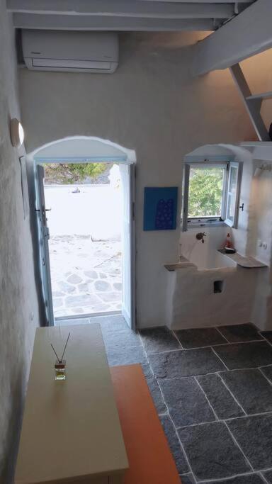 Hidden Gem - Sifnos, Kastro. Apartment Kástron Екстериор снимка