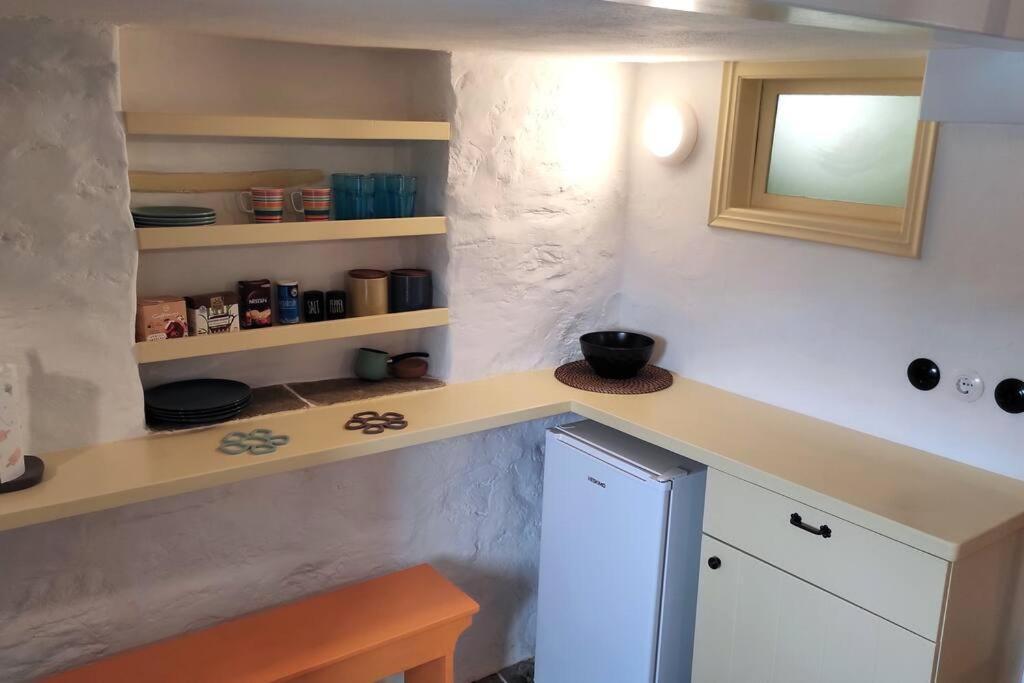 Hidden Gem - Sifnos, Kastro. Apartment Kástron Екстериор снимка