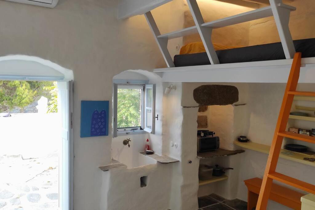 Hidden Gem - Sifnos, Kastro. Apartment Kástron Екстериор снимка